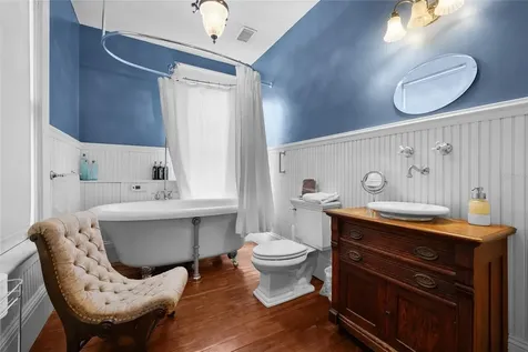 221 SE 7th Street Gainesville FL 32601