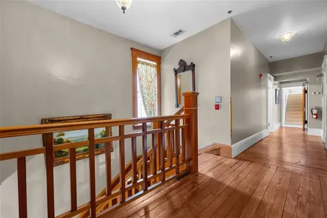 221 SE 7th Street Gainesville FL 32601