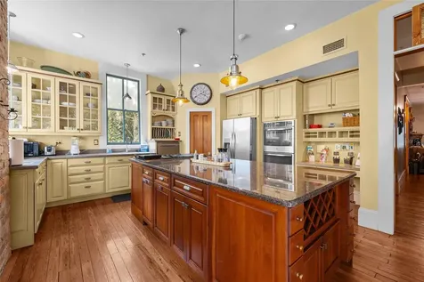 221 SE 7th Street Gainesville FL 32601