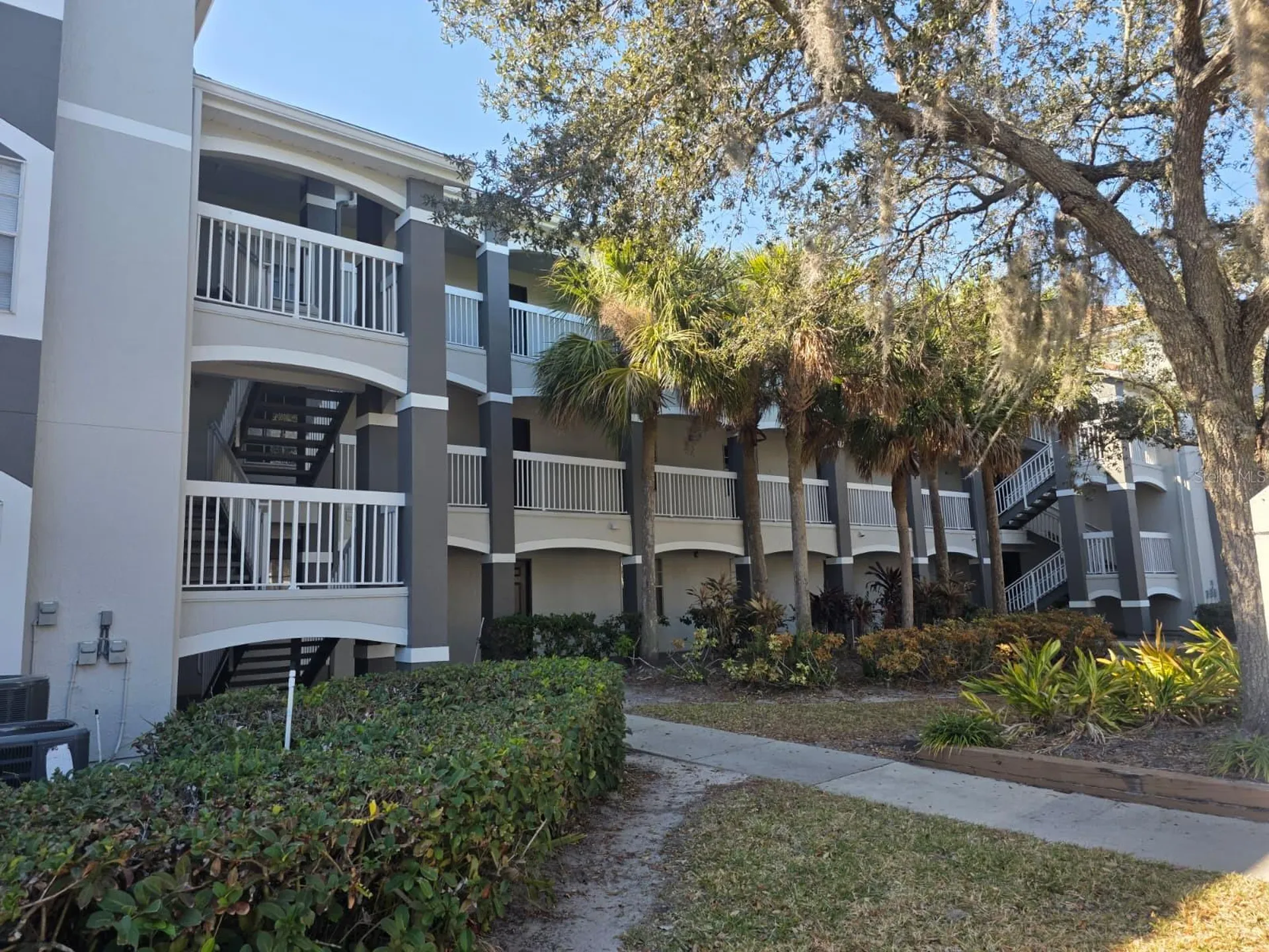 13941 Fairway Island Dr Drive Orlando FL 32837