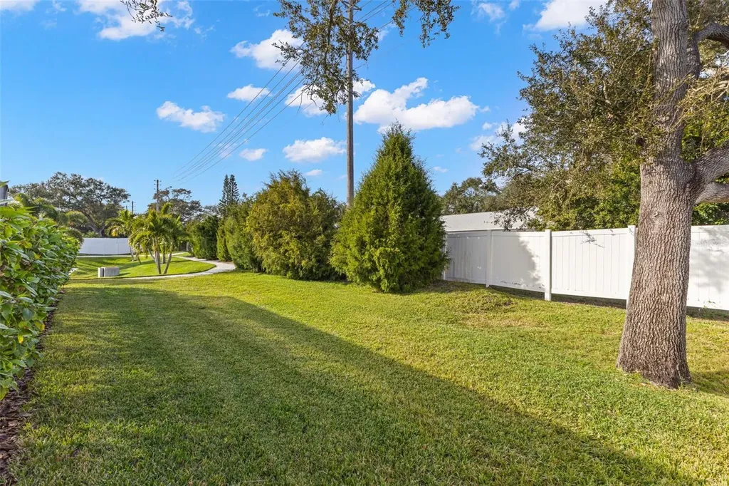 26 Concord Drive Dunedin FL 34698