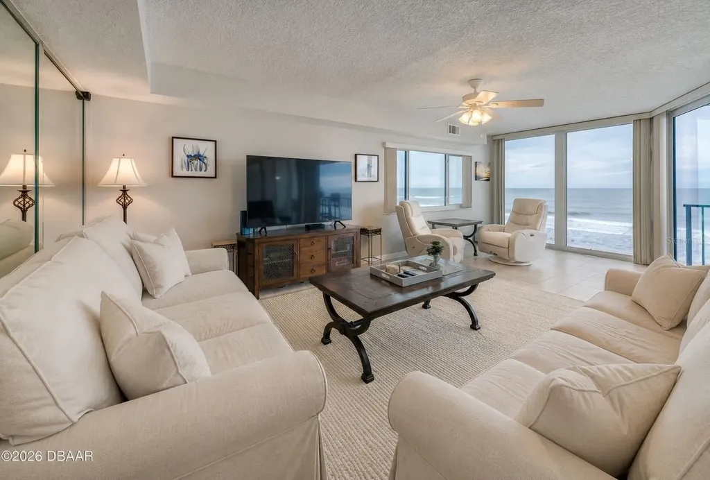 6727 Turtlemound Road New Smyrna Beach FL 32169