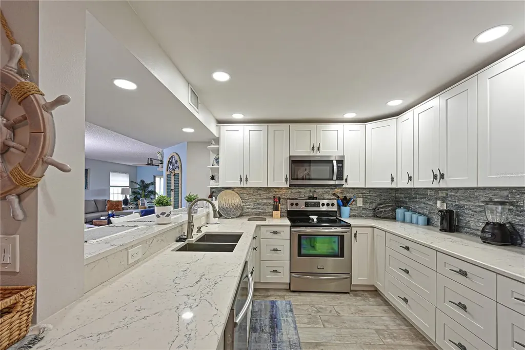 1319 Perico Point Circle Bradenton FL 34209