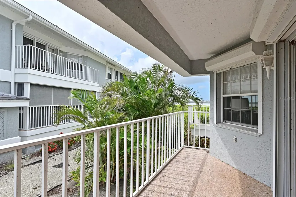 1319 Perico Point Circle Bradenton FL 34209