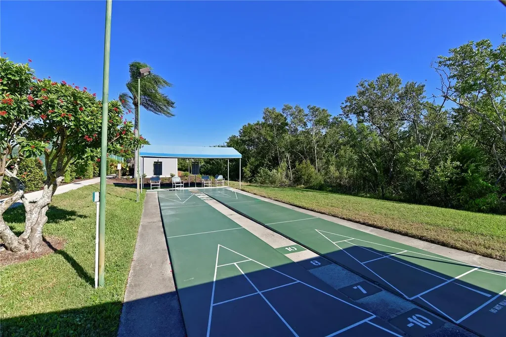 1319 Perico Point Circle Bradenton FL 34209