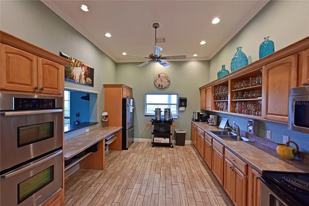 1319 Perico Point Circle Bradenton FL 34209