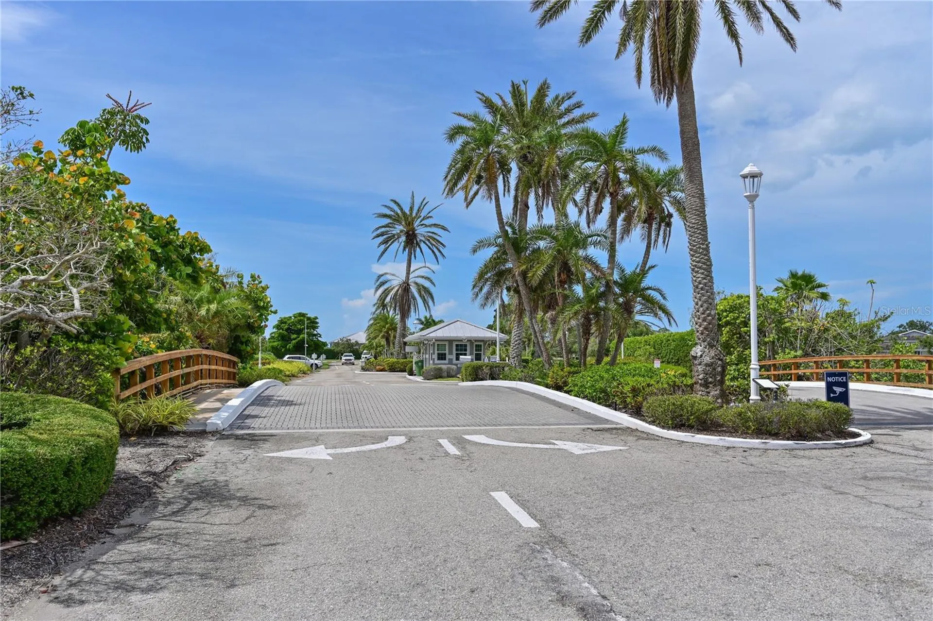 1319 Perico Point Circle Bradenton FL 34209