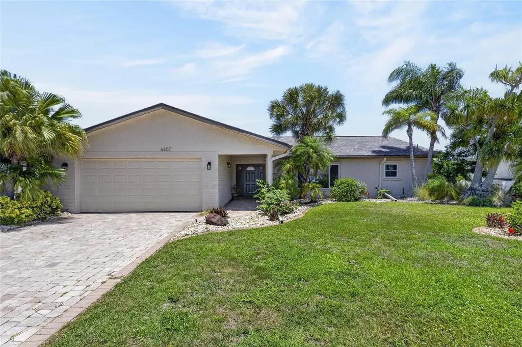 6307 Cottonwood Lane Apollo Beach FL 33572