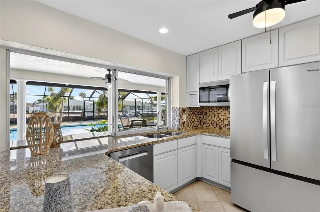 6307 Cottonwood Lane Apollo Beach FL 33572