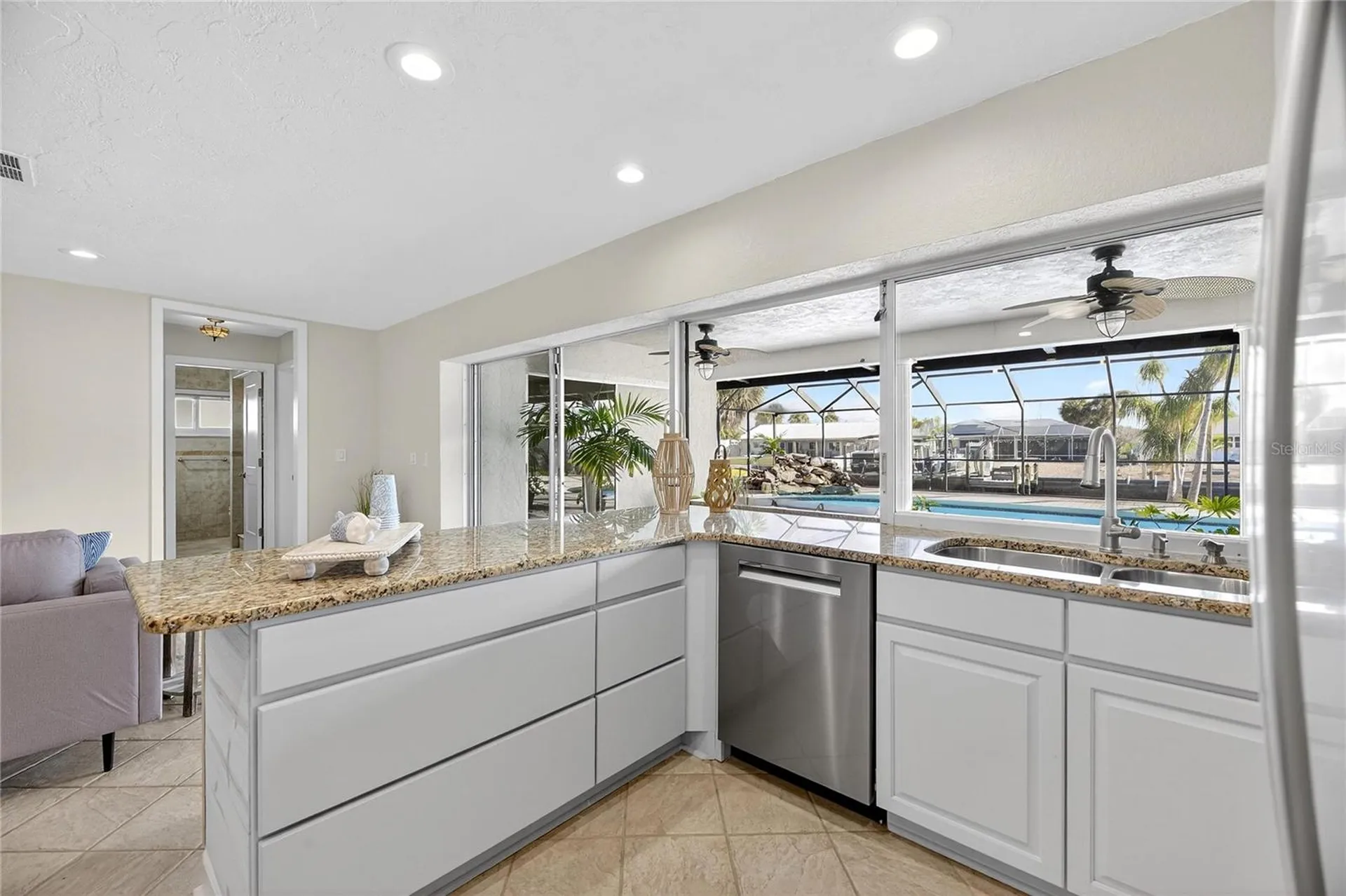 6307 Cottonwood Lane Apollo Beach FL 33572