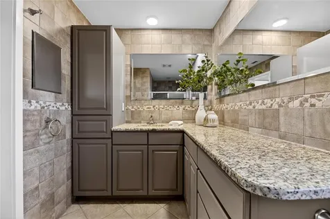 6307 Cottonwood Lane Apollo Beach FL 33572
