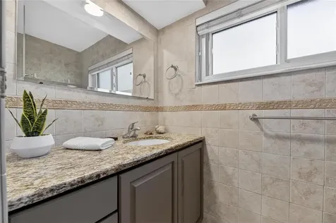 6307 Cottonwood Lane Apollo Beach FL 33572