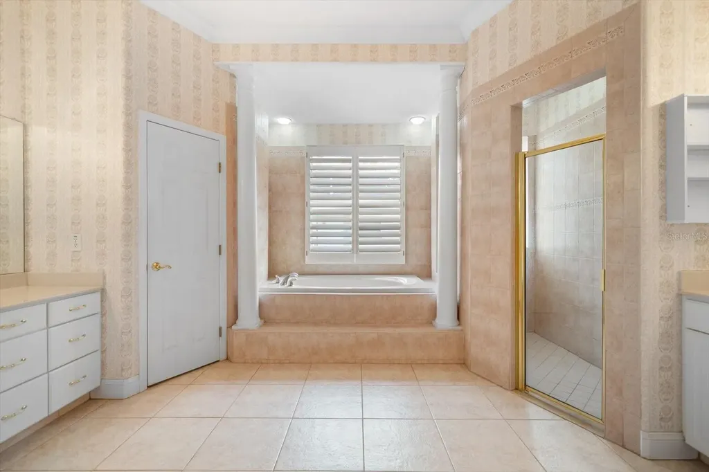 5243 Foxhunt Drive Wesley Chapel FL 33543