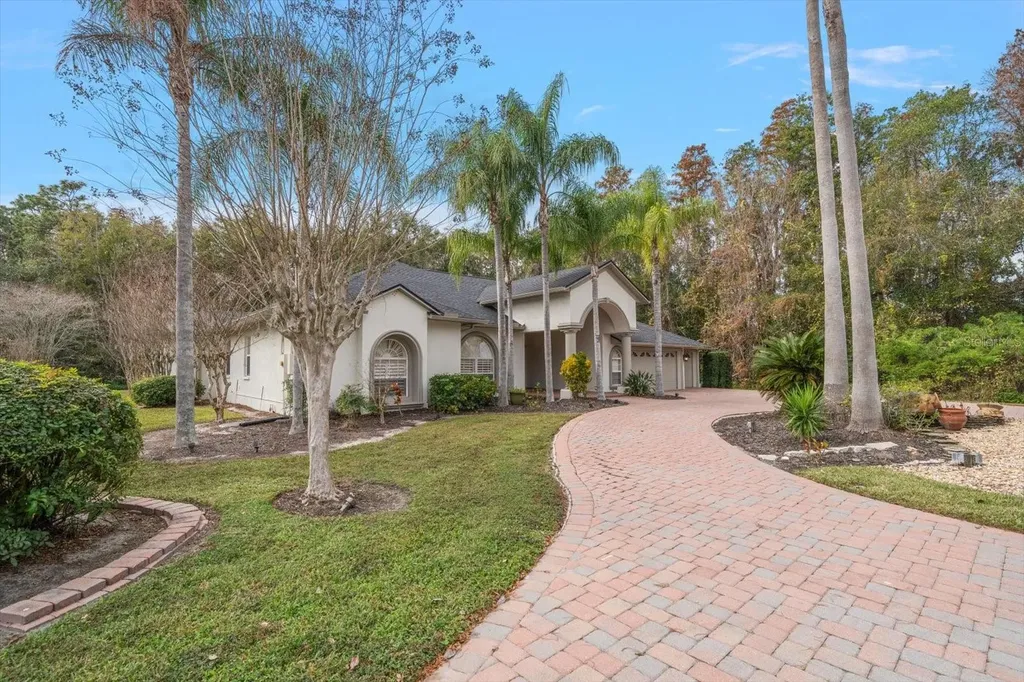 5243 Foxhunt Drive Wesley Chapel FL 33543