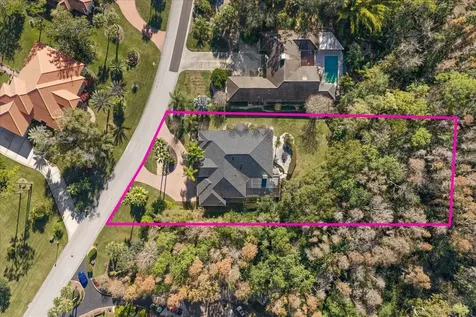 5243 Foxhunt Drive Wesley Chapel FL 33543