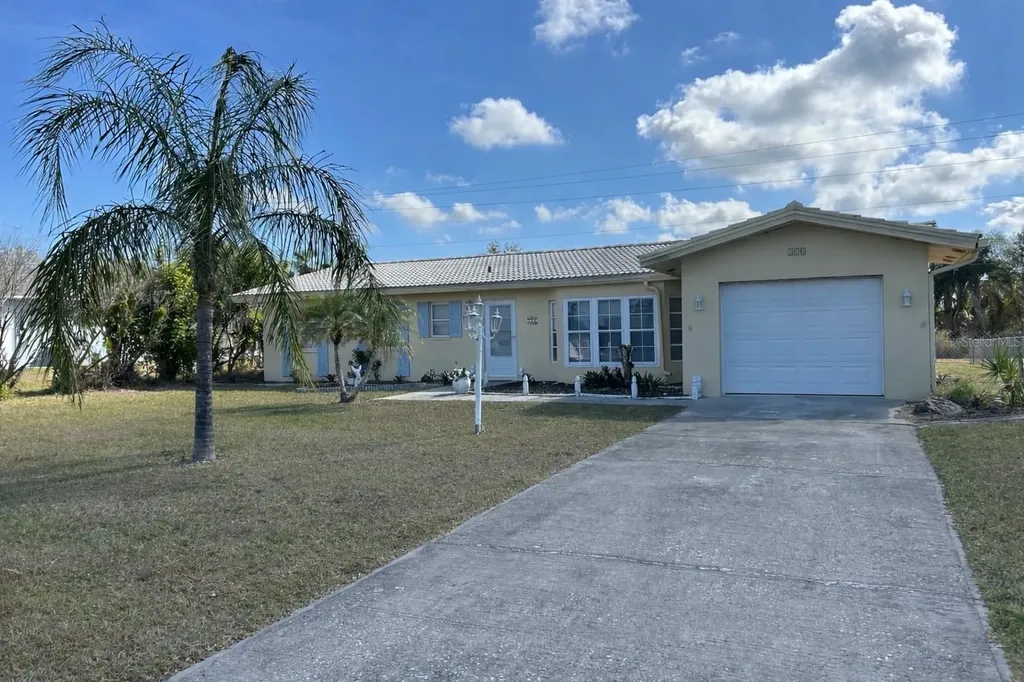 113 Annapolis Lane Rotonda West FL 33947