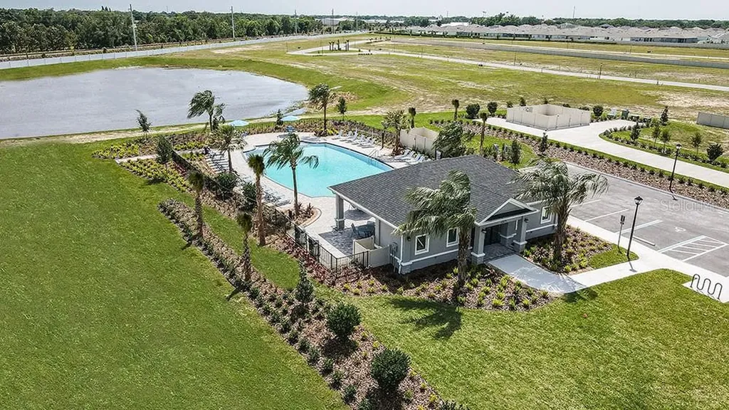 2233 Cypress Creek Street Auburndale FL 33823