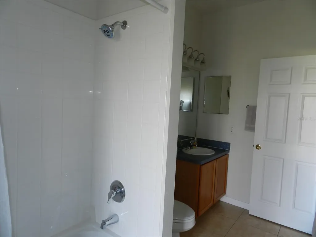 2641 Meadow View Court Kissimmee FL 34746