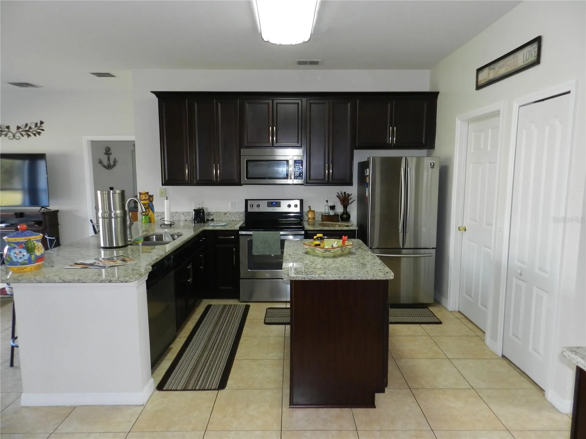 2641 Meadow View Court Kissimmee FL 34746