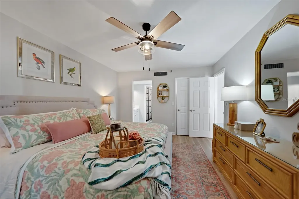 1591 Beach Road Englewood FL 34223