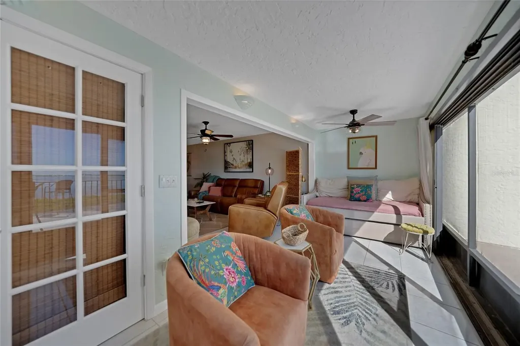 1591 Beach Road Englewood FL 34223