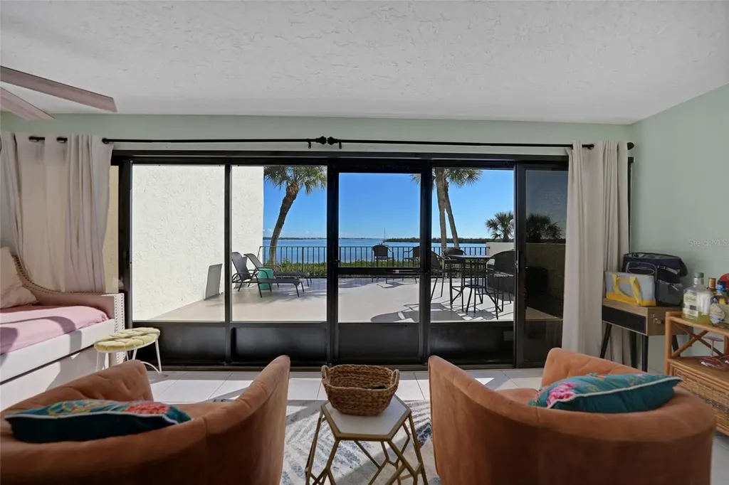 1591 Beach Road Englewood FL 34223