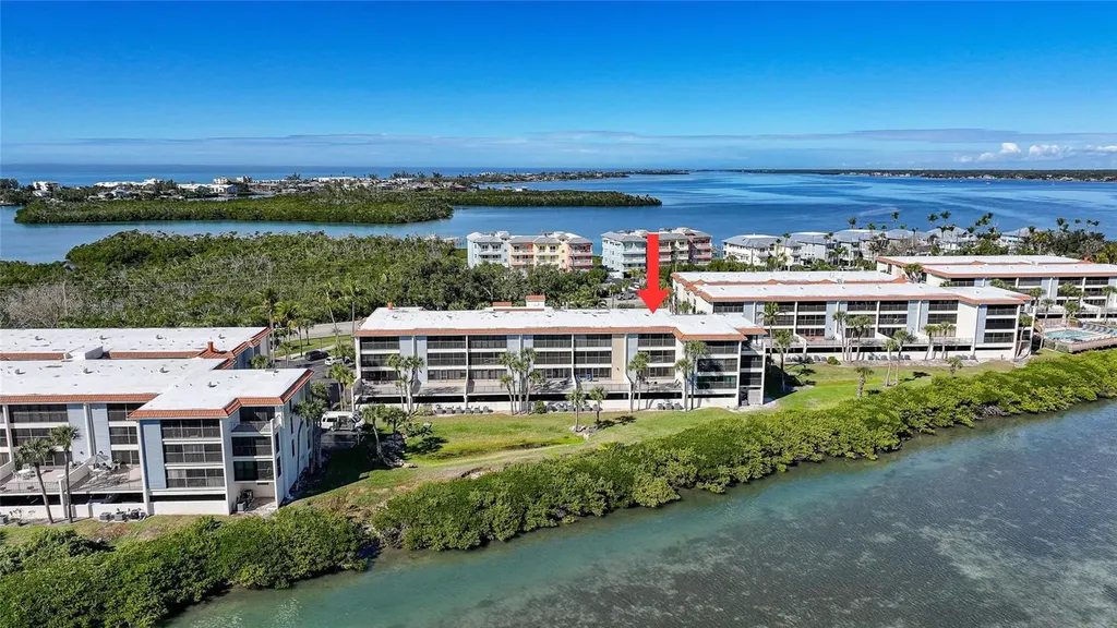 1591 Beach Road Englewood FL 34223