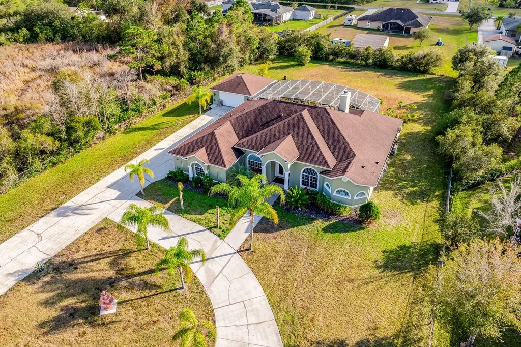 18714 Northcliff Street Orlando FL 32833