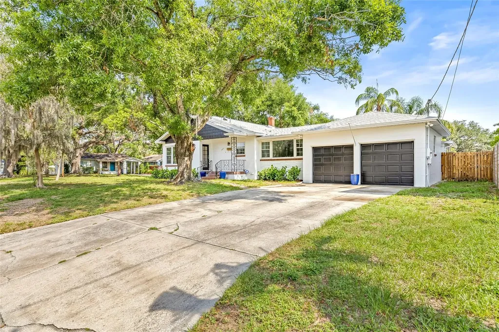 1023 W Ohio Avenue Tampa FL 33603