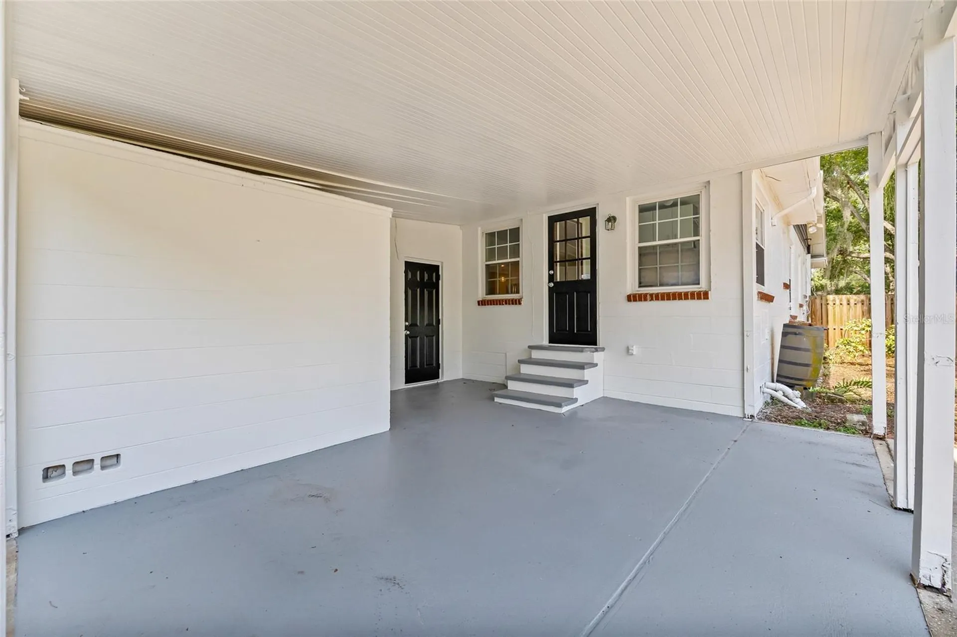 1023 W Ohio Avenue Tampa FL 33603