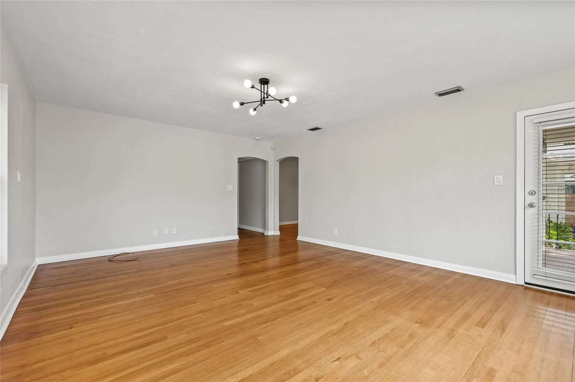 1023 W Ohio Avenue Tampa FL 33603