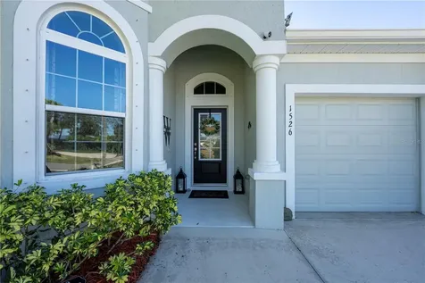 1526 SW Lexington Drive Port St Lucie FL 34953