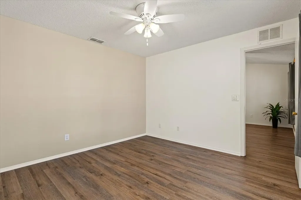 11203 2nd Avenue E Bradenton FL 34212