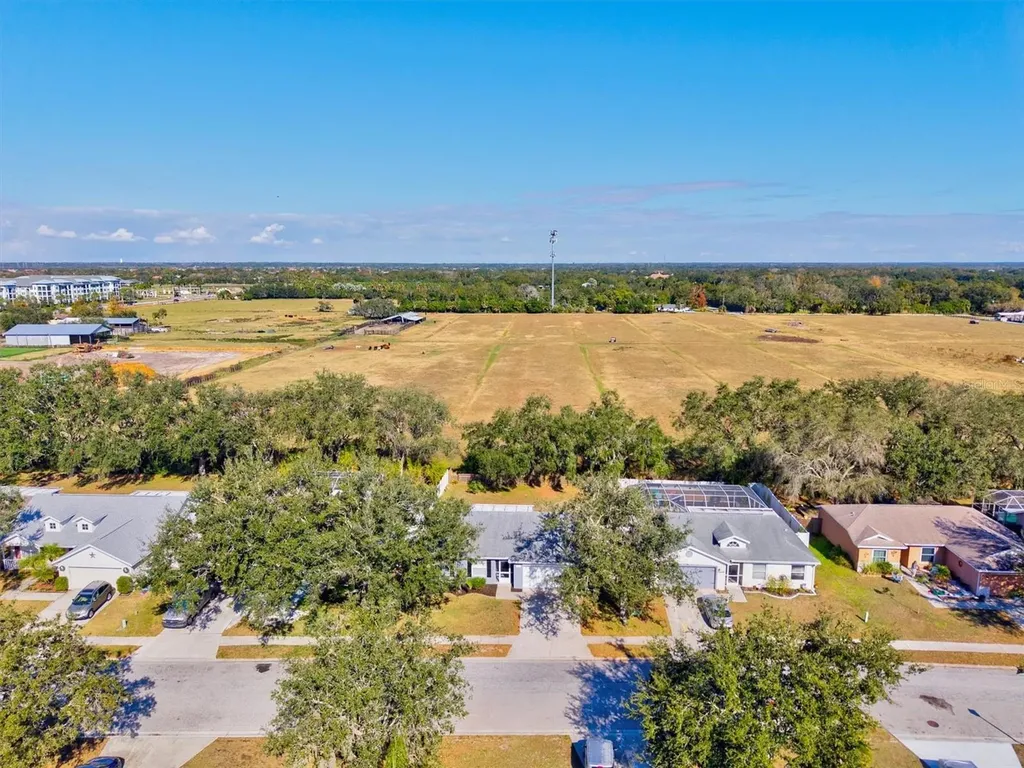 11203 2nd Avenue E Bradenton FL 34212