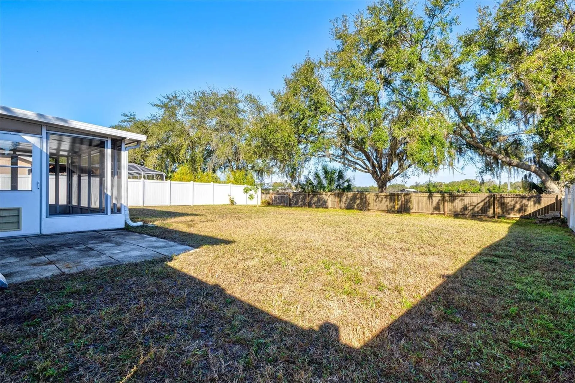 11203 2nd Avenue E Bradenton FL 34212