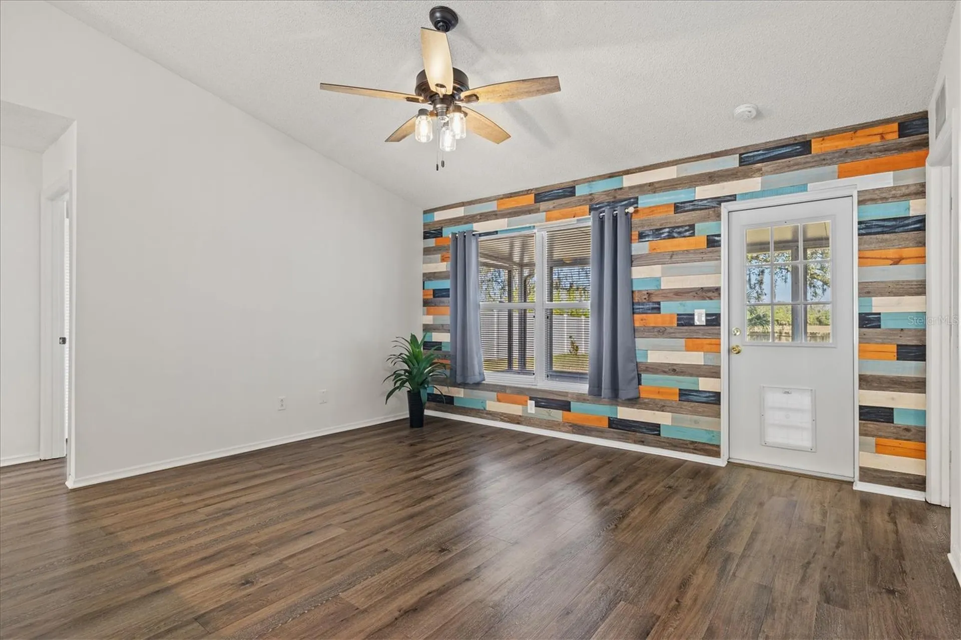 11203 2nd Avenue E Bradenton FL 34212