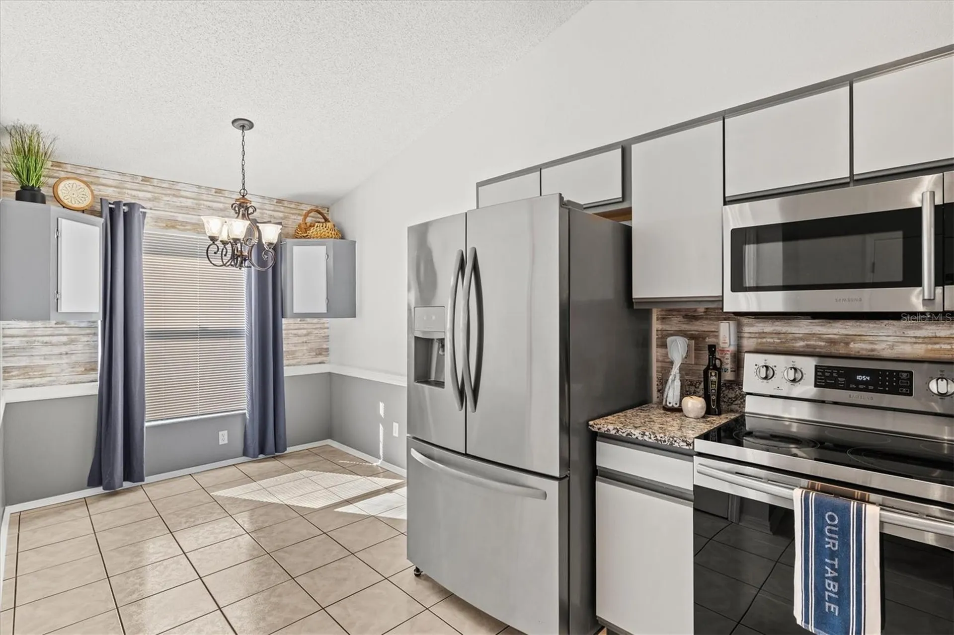 11203 2nd Avenue E Bradenton FL 34212