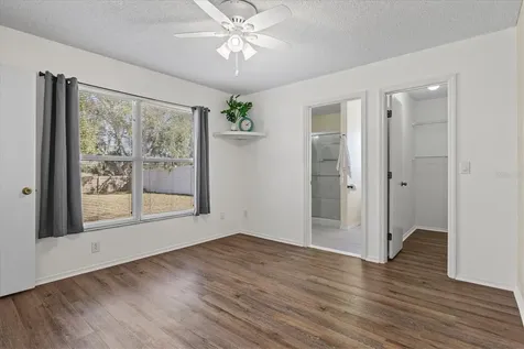 11203 2nd Avenue E Bradenton FL 34212