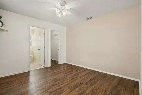 11203 2nd Avenue E Bradenton FL 34212