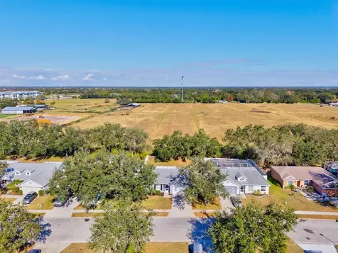 11203 2nd Avenue E Bradenton FL 34212