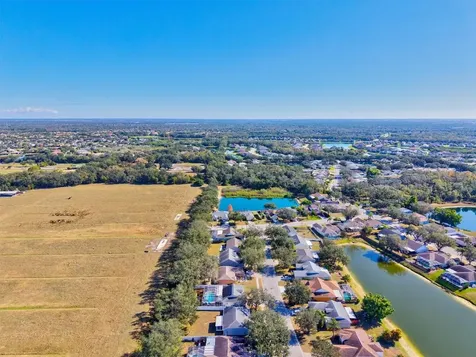 11203 2nd Avenue E Bradenton FL 34212