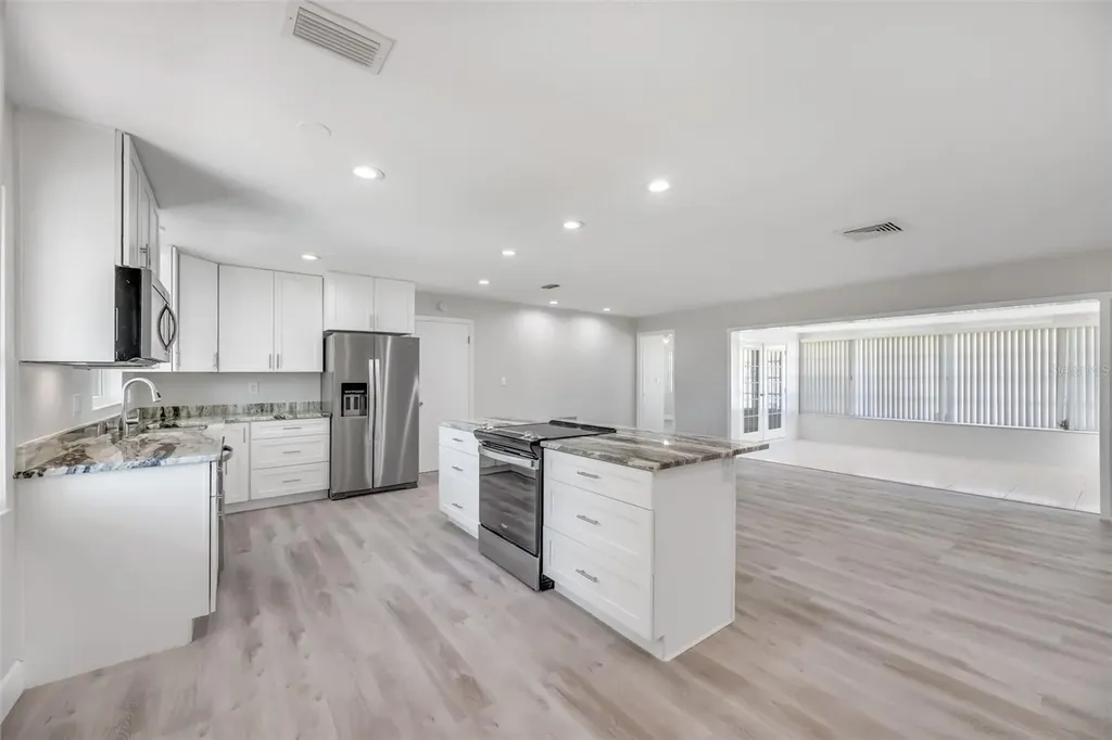 11211 60th Avenue N Seminole FL 33772