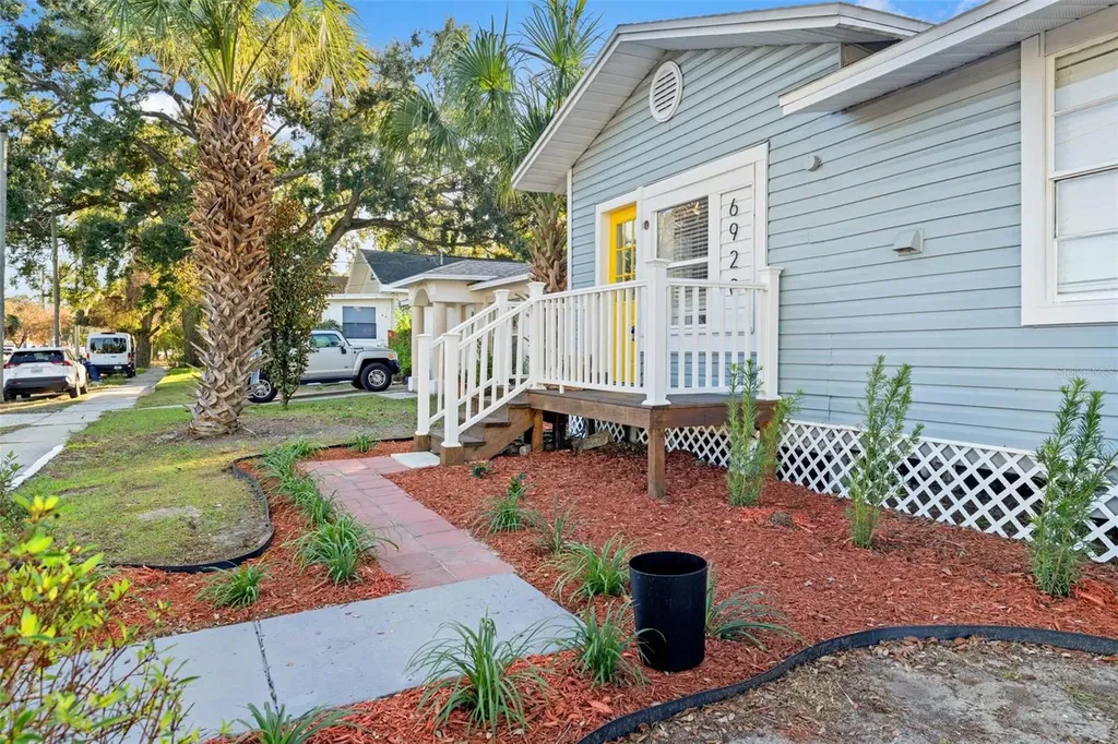 6920 N Central Avenue Tampa FL 33604