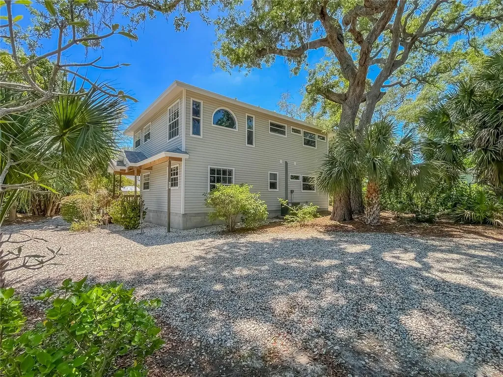 201 Georgia Avenue Crystal Beach FL 34681