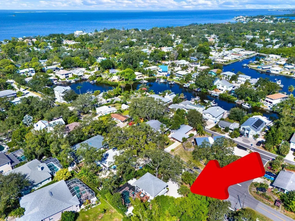 201 Georgia Avenue Crystal Beach FL 34681