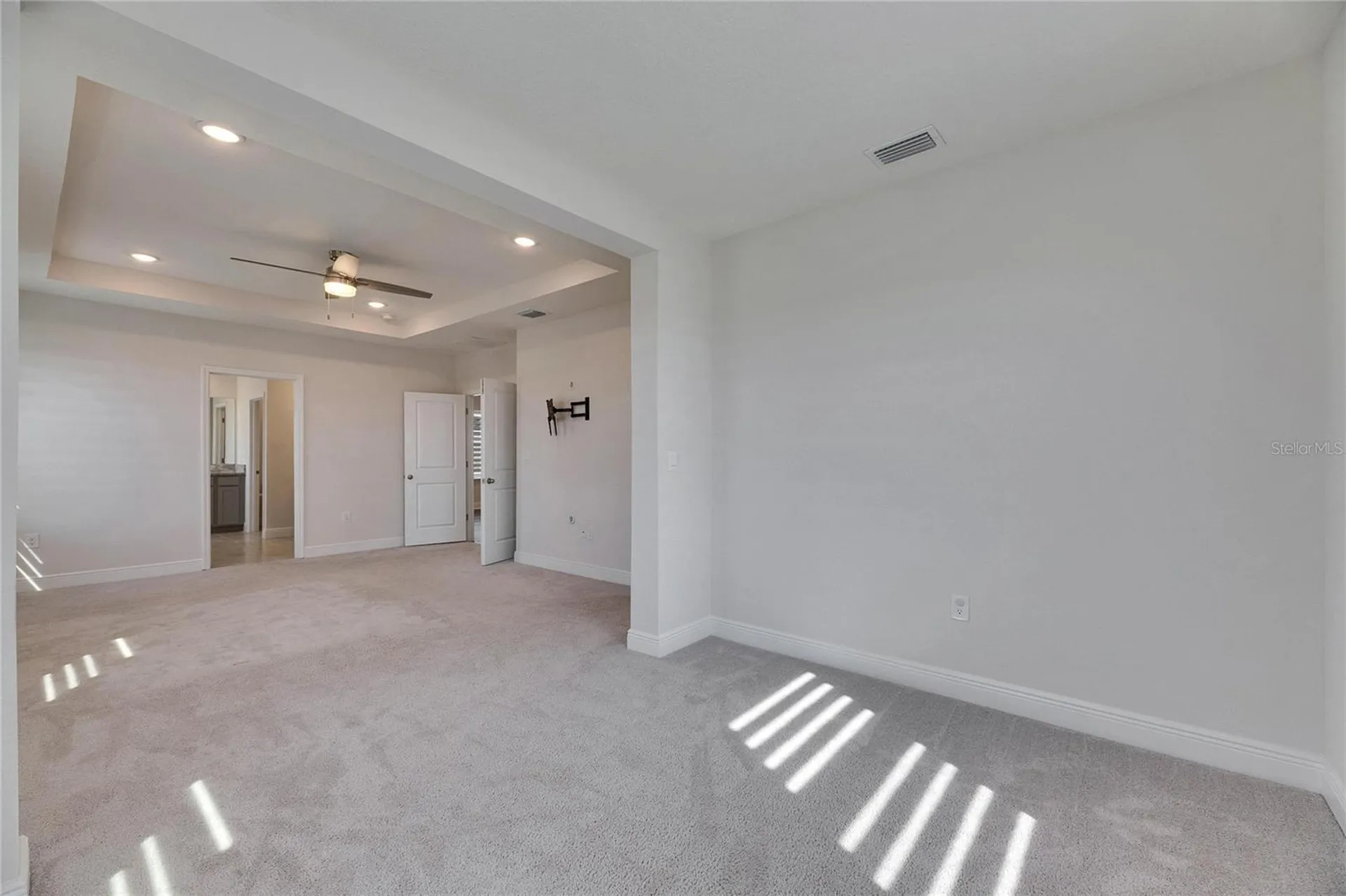 182 Mangrove Manor Drive Apollo Beach FL 33572
