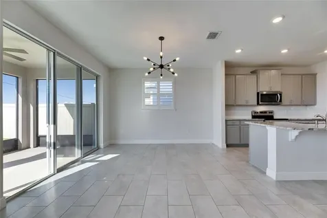 182 Mangrove Manor Drive Apollo Beach FL 33572