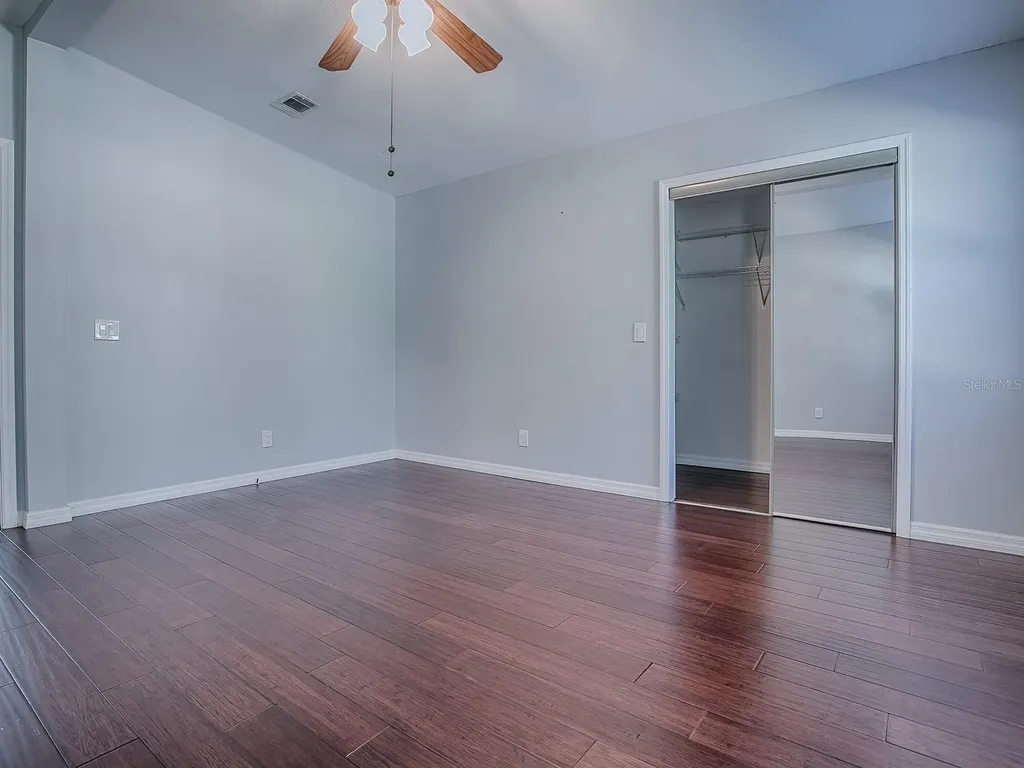 518 Saint Andrews Boulevard Lady Lake FL 32159