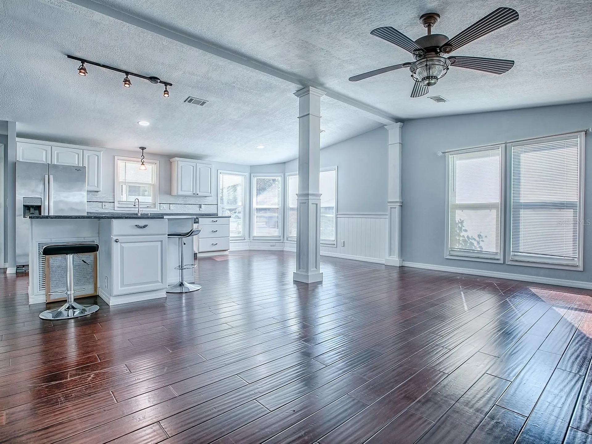 518 Saint Andrews Boulevard Lady Lake FL 32159