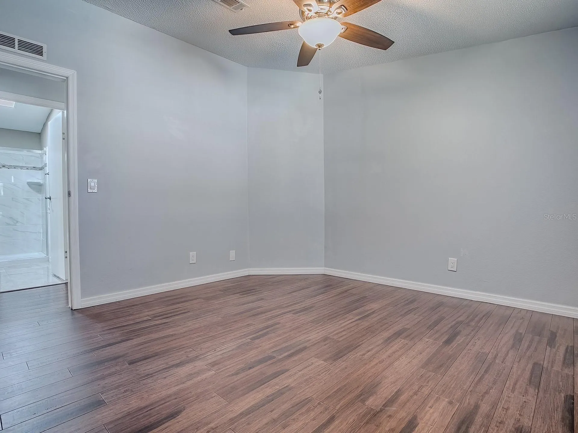518 Saint Andrews Boulevard Lady Lake FL 32159